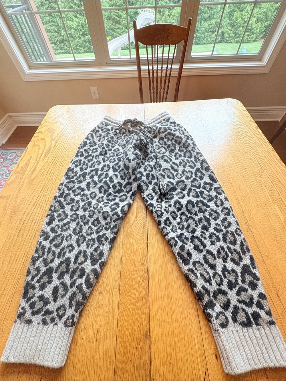 Alanui Wild Spirit Intarsia Leopard Print Grey Wool Blend Chunky Knit Sweatpants - Picture 2 of 15
